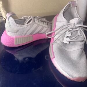Adidas Women’s NMD R1 Grey Pink Bliss Shoes